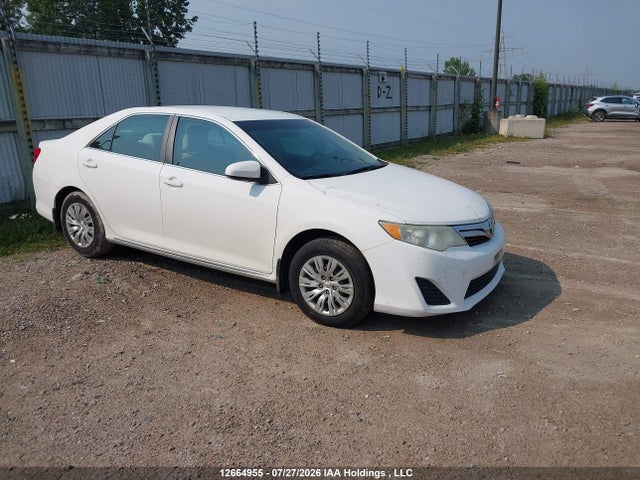 Aukcja sprzedaży 2014 Toyota Camry L/se/le/xle, vin: 4T1BF1FK1EU752663, numer aukcji: 12664955