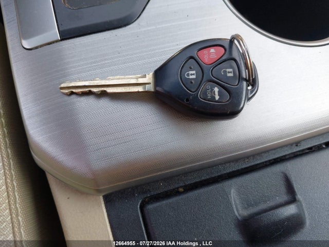 12664955 :رقم المزاد ، 4T1BF1FK1EU752663 vin ، 2014 Toyota Camry L/se/le/xle مزاد بيع