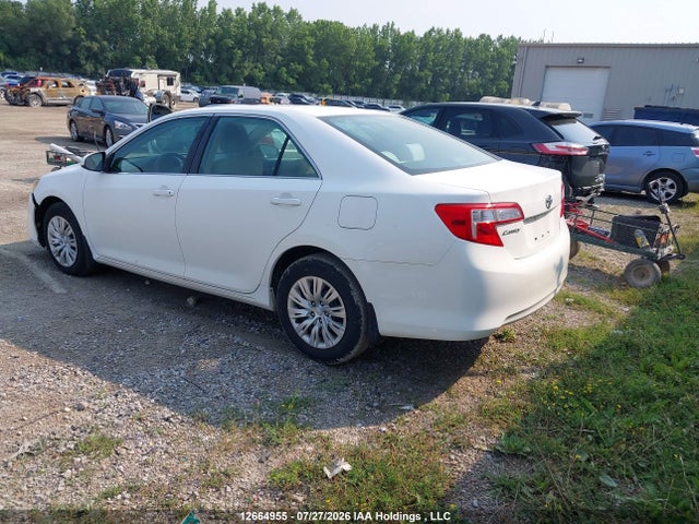 12664955 :رقم المزاد ، 4T1BF1FK1EU752663 vin ، 2014 Toyota Camry L/se/le/xle مزاد بيع