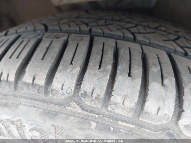 12664974 :رقم المزاد ، JM1BJ225121613266 vin ، 2002 Mazda Protege Es/lx مزاد بيع