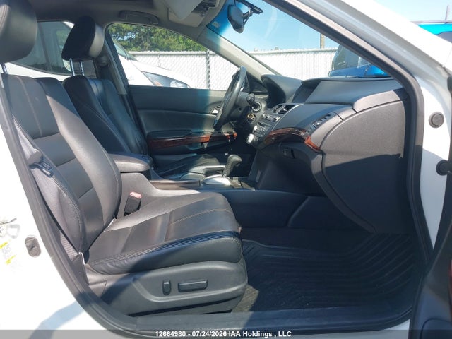 12664980 :رقم المزاد ، 5J6TF1H51BL800030 vin ، 2011 Honda Accord Crosstour Exl مزاد بيع