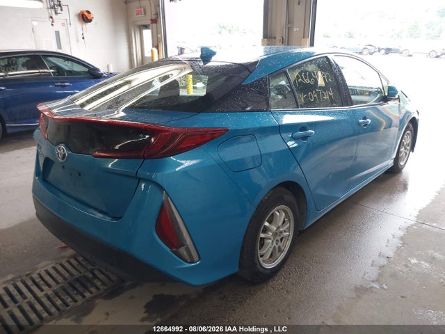 Toyota PRIUS PRIME 2018 JTDKARFP7J3097714 Image 4