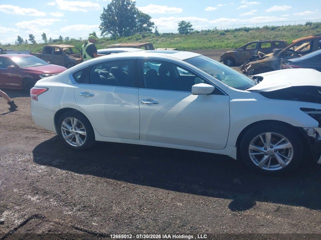 2014 Nissan Altima 2.5/2.5 S/2.5 Sl/2.5 Sv მანქანა იყიდება აუქციონზე, vin: 1N4AL3APXEN220223, აუქციონის ნომერი: 12665012