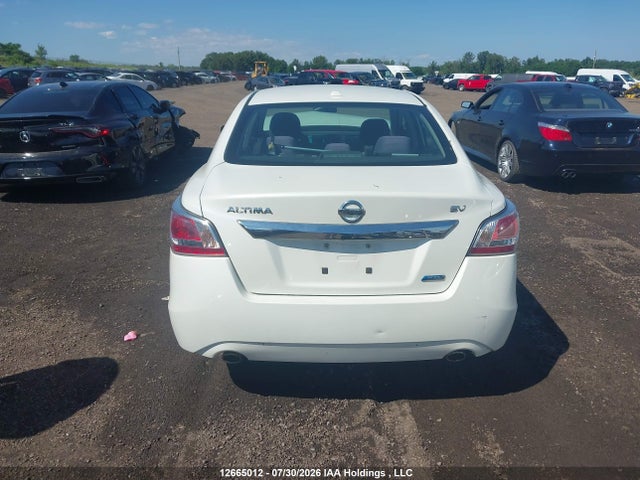 2014 Nissan Altima 2.5/2.5 S/2.5 Sl/2.5 Sv მანქანა იყიდება აუქციონზე, vin: 1N4AL3APXEN220223, აუქციონის ნომერი: 12665012