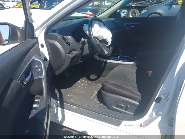 2014 Nissan Altima 2.5/2.5 S/2.5 Sl/2.5 Sv მანქანა იყიდება აუქციონზე, vin: 1N4AL3APXEN220223, აუქციონის ნომერი: 12665012