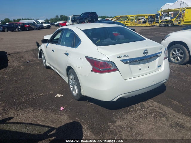 2014 Nissan Altima 2.5/2.5 S/2.5 Sl/2.5 Sv მანქანა იყიდება აუქციონზე, vin: 1N4AL3APXEN220223, აუქციონის ნომერი: 12665012
