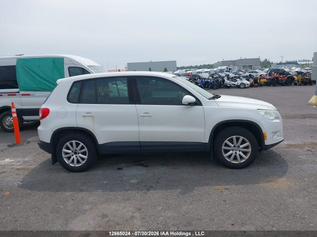 Продажа на аукционе авто 2011 Volkswagen Tiguan S/se/sel, vin: WVGBV7AX9BW550789, номер лота: 12665024