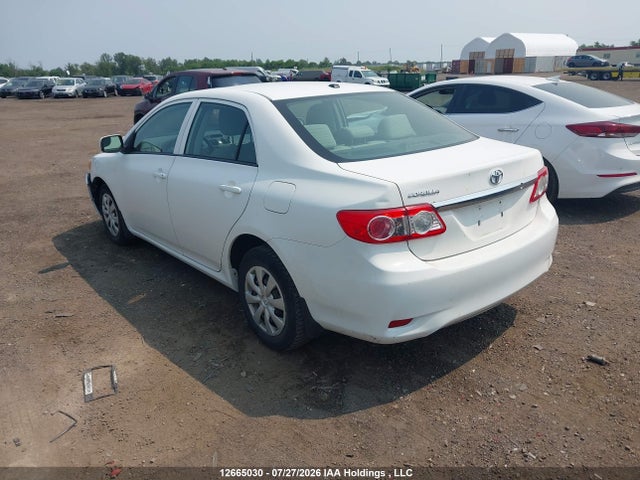 2013 Toyota Corolla S/le მანქანა იყიდება აუქციონზე, vin: 2T1BU4EE1DC923415, აუქციონის ნომერი: 12665030