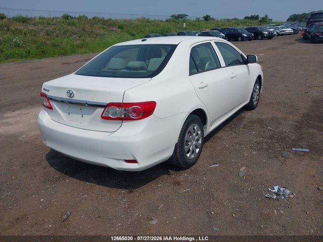 2013 Toyota Corolla S/le მანქანა იყიდება აუქციონზე, vin: 2T1BU4EE1DC923415, აუქციონის ნომერი: 12665030