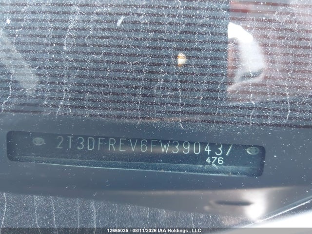12665035 :رقم المزاد ، 2T3DFREV6FW390437 vin ، 2015 Toyota Rav4 Limited مزاد بيع