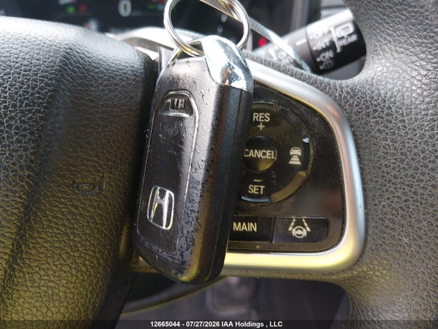 2HKRW2H21HH131153 Honda CR-V LX