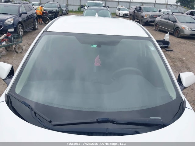 Продажа на аукционе авто 2016 Honda Hr-v, vin: 3CZRU6H30GM109802, номер лота: 12665062