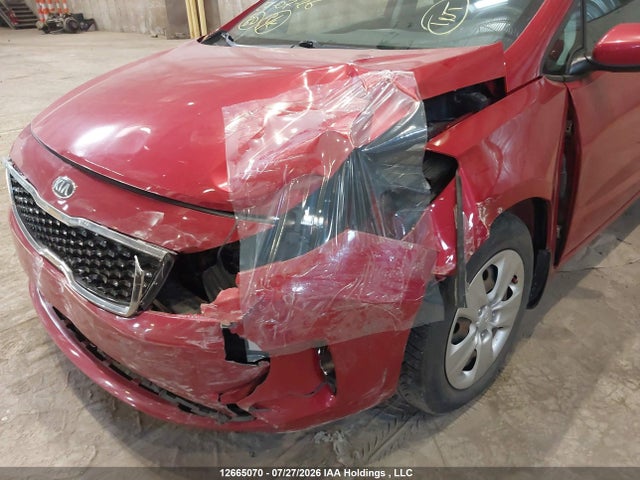 12665070 :رقم المزاد ، 3KPFK4A75HE094404 vin ، 2017 Kia Forte Ex/ex Luxury/ex+/lx/lx+ مزاد بيع