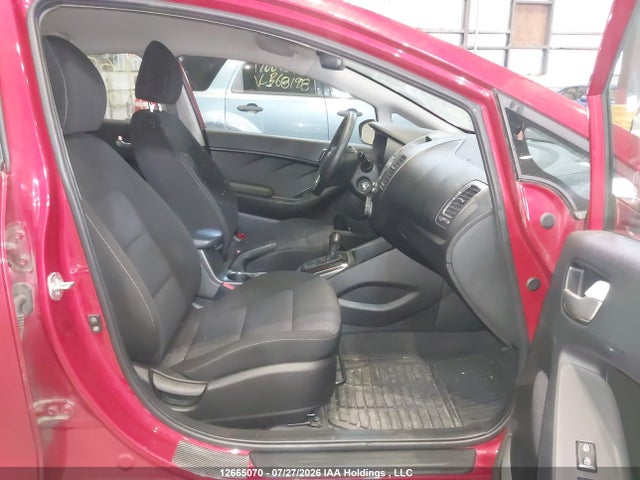 12665070 :رقم المزاد ، 3KPFK4A75HE094404 vin ، 2017 Kia Forte Ex/ex Luxury/ex+/lx/lx+ مزاد بيع