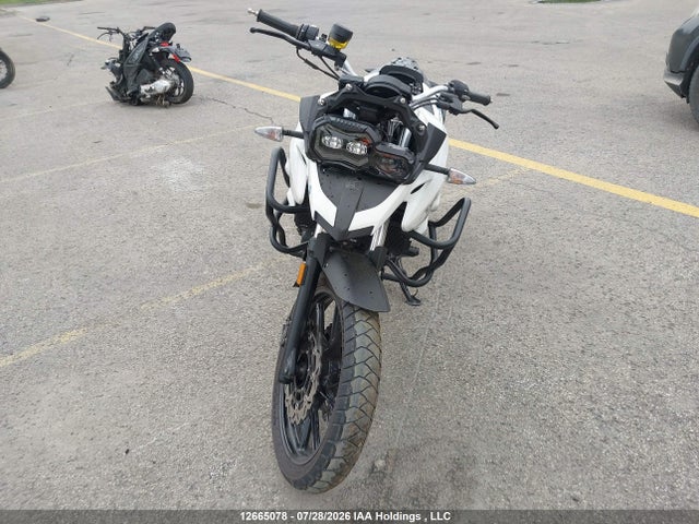 Продажа на аукционе авто 2015 Bmw F700 Gs, vin: WB10B0107FZZ94933, номер лота: 12665078