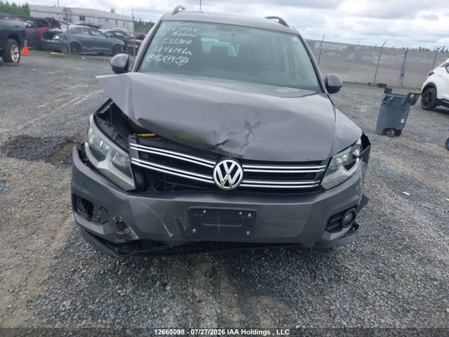 2015 Volkswagen Tiguan S/se/sel/r-line მანქანა იყიდება აუქციონზე, vin: WVGHV7AX1FW533307, აუქციონის ნომერი: 12665098