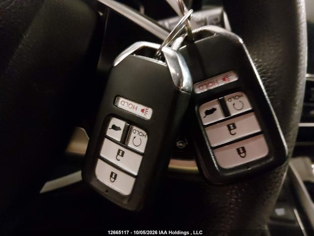 Honda CR-V 2020 2HKRW1H29LH000832 Image 11