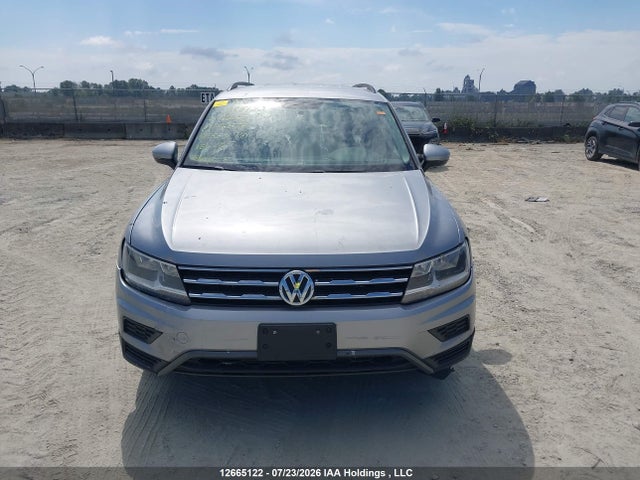 12665122 :رقم المزاد ، 3VV0B7AX5MM146879 vin ، 2021 Volkswagen Tiguan S مزاد بيع