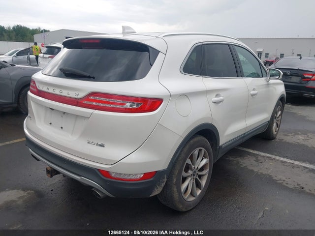 12665124 :رقم المزاد ، 5LMCJ2A97FUJ10489 vin ، 2015 Lincoln Mkc مزاد بيع
