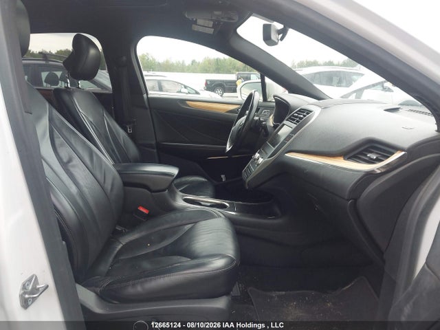 12665124 :رقم المزاد ، 5LMCJ2A97FUJ10489 vin ، 2015 Lincoln Mkc مزاد بيع