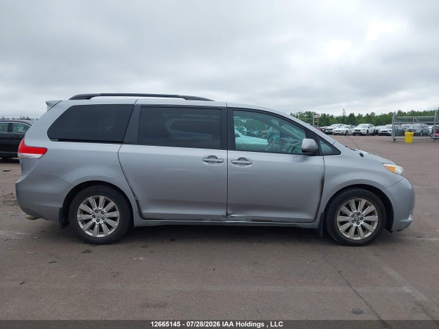 Продаж на аукціоні авто 2011 Toyota Sienna Xle 7 Passenger, vin: 5TDYK3DC3BS024473, номер лоту: 12665145