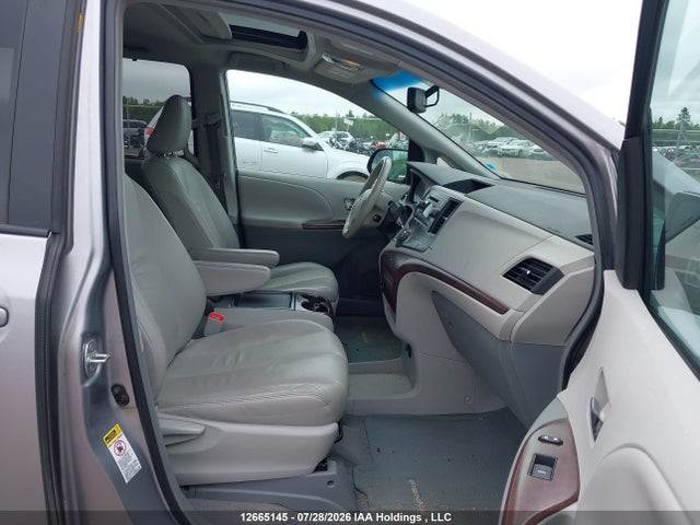 Продаж на аукціоні авто 2011 Toyota Sienna Xle 7 Passenger, vin: 5TDYK3DC3BS024473, номер лоту: 12665145