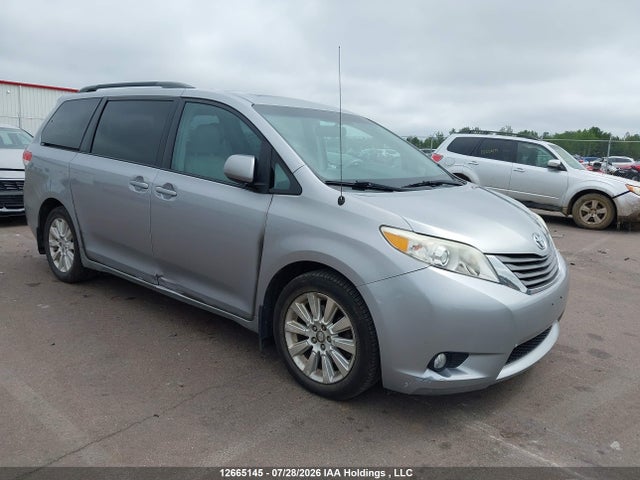 Продаж на аукціоні авто 2011 Toyota Sienna Xle 7 Passenger, vin: 5TDYK3DC3BS024473, номер лоту: 12665145