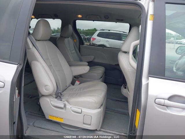 Продаж на аукціоні авто 2011 Toyota Sienna Xle 7 Passenger, vin: 5TDYK3DC3BS024473, номер лоту: 12665145