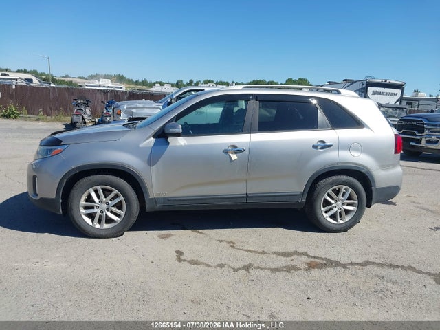KIA Sorento 2015 5XYKTCA60FG562150 Image 13