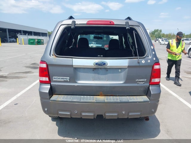 Продажа на аукционе авто 2009 Ford Escape Limited, vin: 1FMCU94G49KC18260, номер лота: 12665166