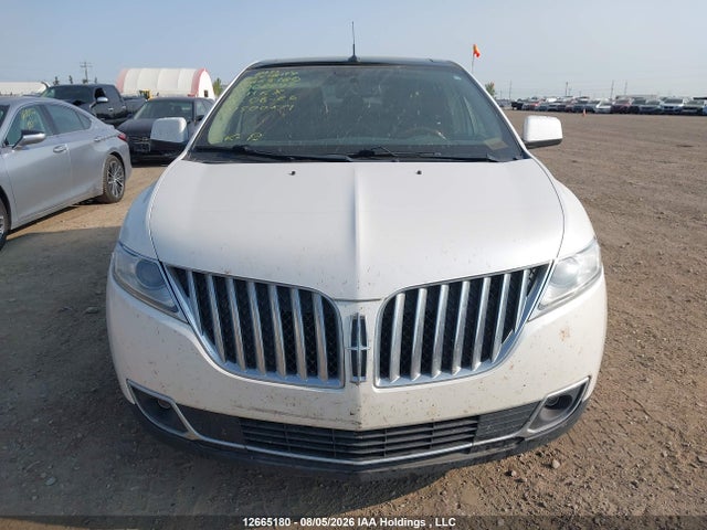 12665180 :رقم المزاد ، 2LMDJ8JK7BBJ07299 vin ، 2011 Lincoln Mkx مزاد بيع