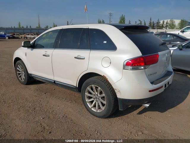 12665180 :رقم المزاد ، 2LMDJ8JK7BBJ07299 vin ، 2011 Lincoln Mkx مزاد بيع
