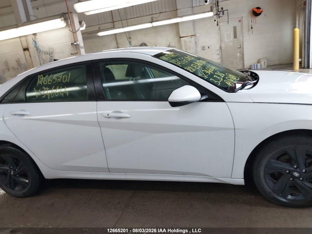 KMHLM4AG7NU346644 Hyundai Elantra