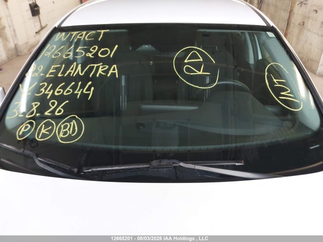 KMHLM4AG7NU346644 Hyundai Elantra