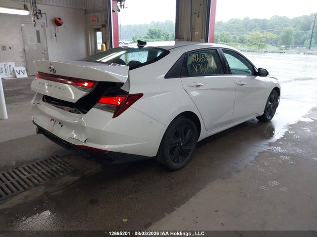 KMHLM4AG7NU346644 Hyundai Elantra