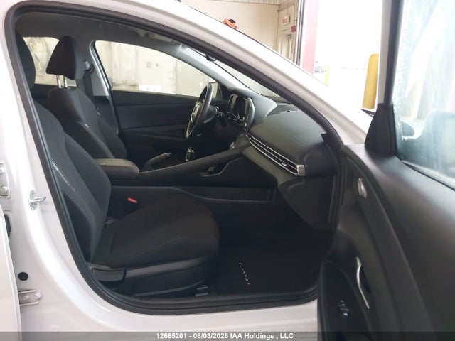 KMHLM4AG7NU346644 Hyundai Elantra