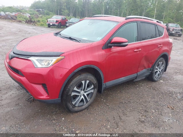 Toyota RAV4 LE 2017 2T3BFREV9HW658813 Image 2