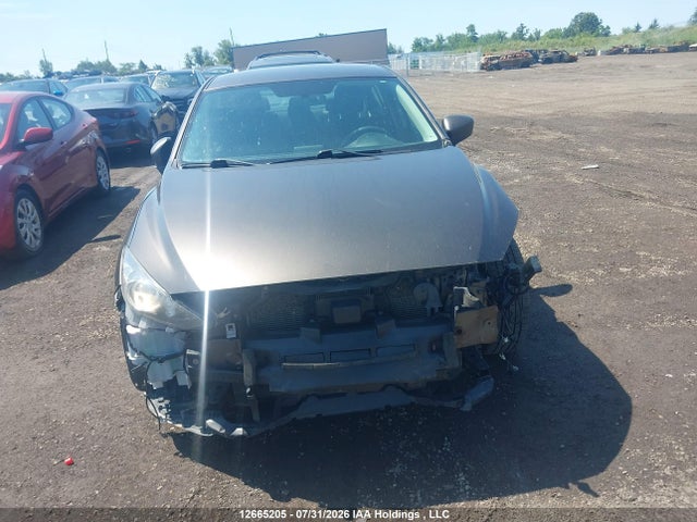 3MZBM1U77FM210110 Mazda 3 SPORT