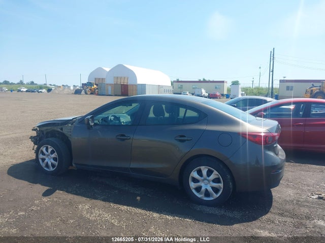 3MZBM1U77FM210110 Mazda 3 SPORT
