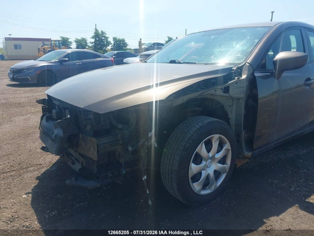 3MZBM1U77FM210110 Mazda 3 SPORT