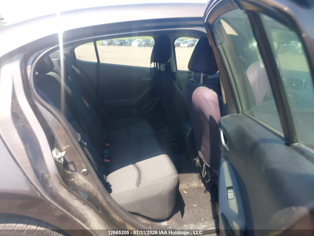 3MZBM1U77FM210110 Mazda 3 SPORT