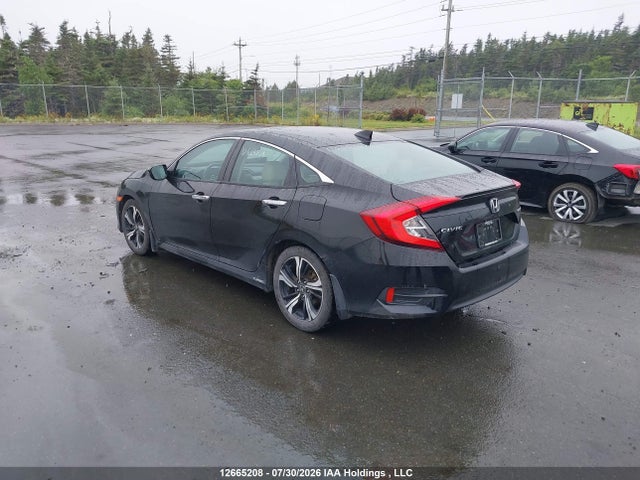 Honda Civic Touring 2016 2HGFC1F95GH101832 Image 3