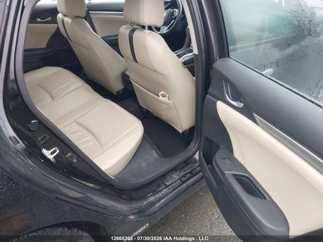 Honda Civic Touring 2016 2HGFC1F95GH101832 Image 8
