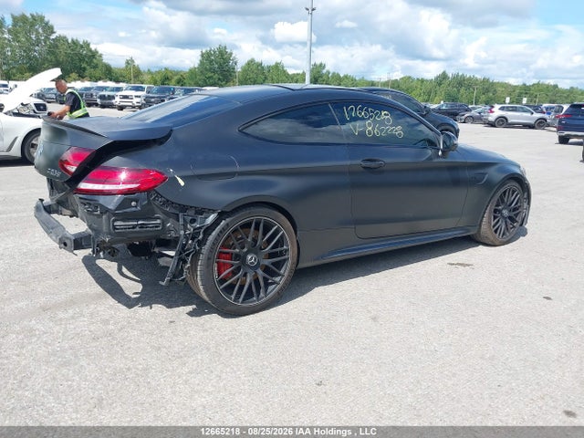 WDDWJ8HB7KF862228 Mercedes-Benz C 63 AMG-S