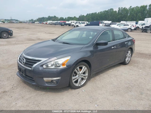 2013 Nissan Altima მანქანა იყიდება აუქციონზე, vin: 1N4BL3AP0DN405805, აუქციონის ნომერი: 12665226