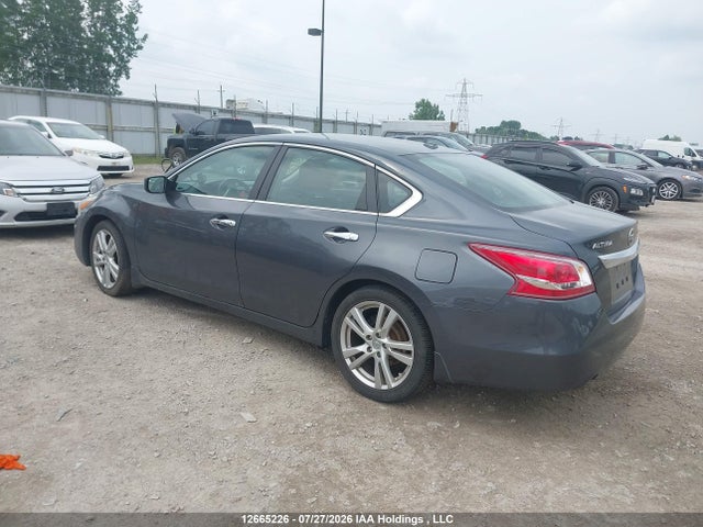 2013 Nissan Altima მანქანა იყიდება აუქციონზე, vin: 1N4BL3AP0DN405805, აუქციონის ნომერი: 12665226