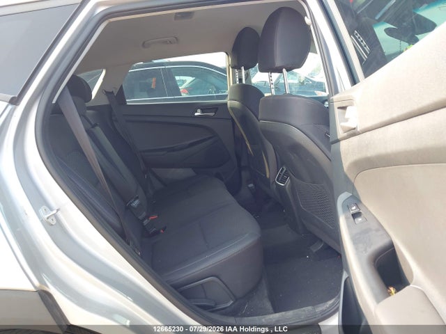 KM8J3CA44LU261039 Hyundai Tucson Preferred Awd