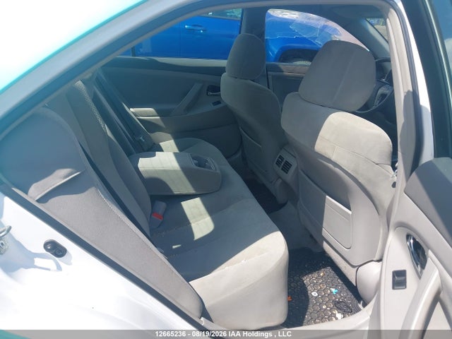 2008 Toyota Camry Hybrid მანქანა იყიდება აუქციონზე, vin: 4T1BB46K18U052451, აუქციონის ნომერი: 12665236