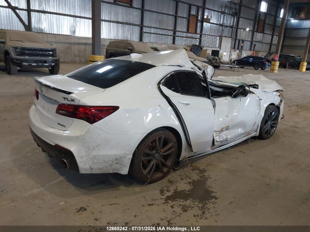 2018 Acura Tlx Elite მანქანა იყიდება აუქციონზე, vin: 19UUB3F82JA802234, აუქციონის ნომერი: 12665242