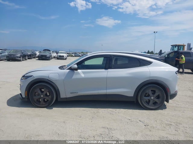 Ford Mustang Mach-e Select 2022 3FMTK1SS5NMA09238 Image 13